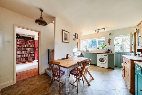 undefined, Summer Street, Gloucestershire GL5