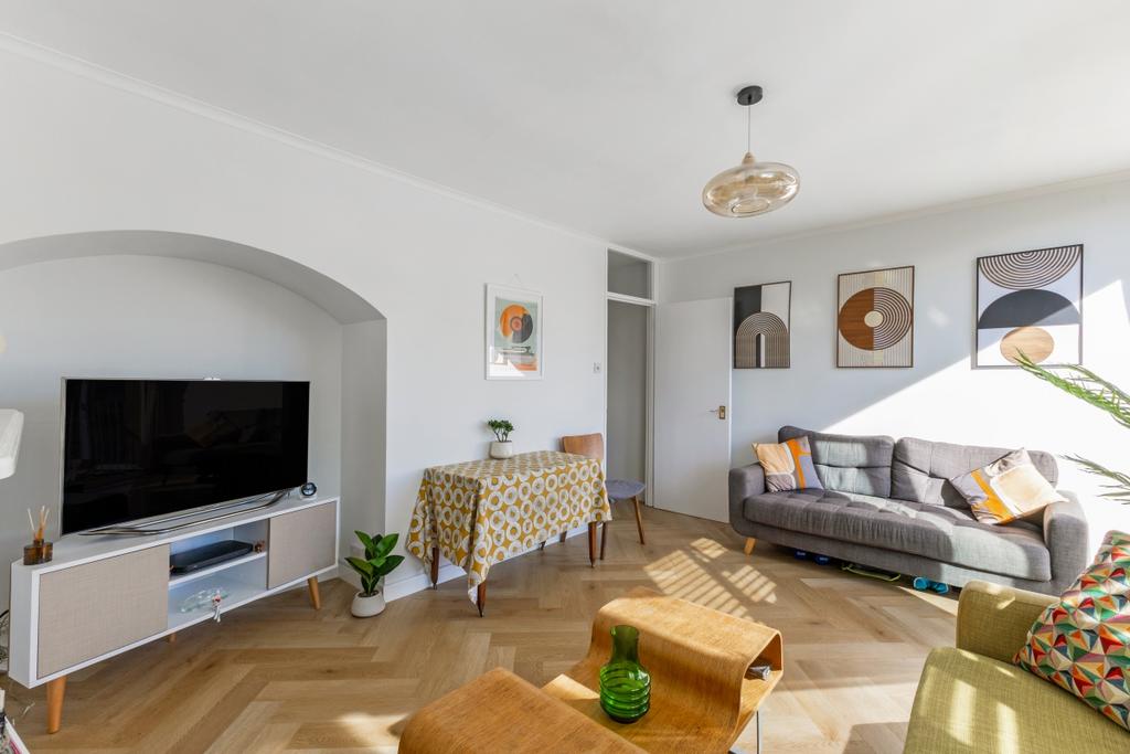 Parkside Court