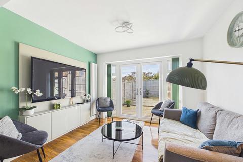 2 bedroom semi-detached house for sale, Pleasant Road, Southend-on-sea, SS1