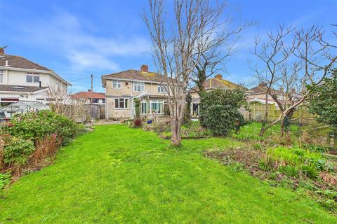 3 bedroom semi-detached house for sale, 1930's home located in the west end of Clevedon