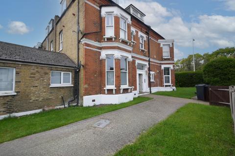 1 bedroom ground floor flat for sale, Hollybush Hill, London, E11