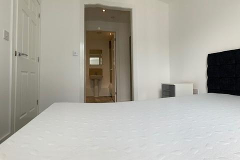 2 bedroom apartment to rent, Flat , Orange Grove House,  Sherwood Street, Manchester