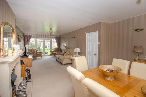 3 bedroom house for sale, Badminton Road, Downend, Bristol, BS16 6NR