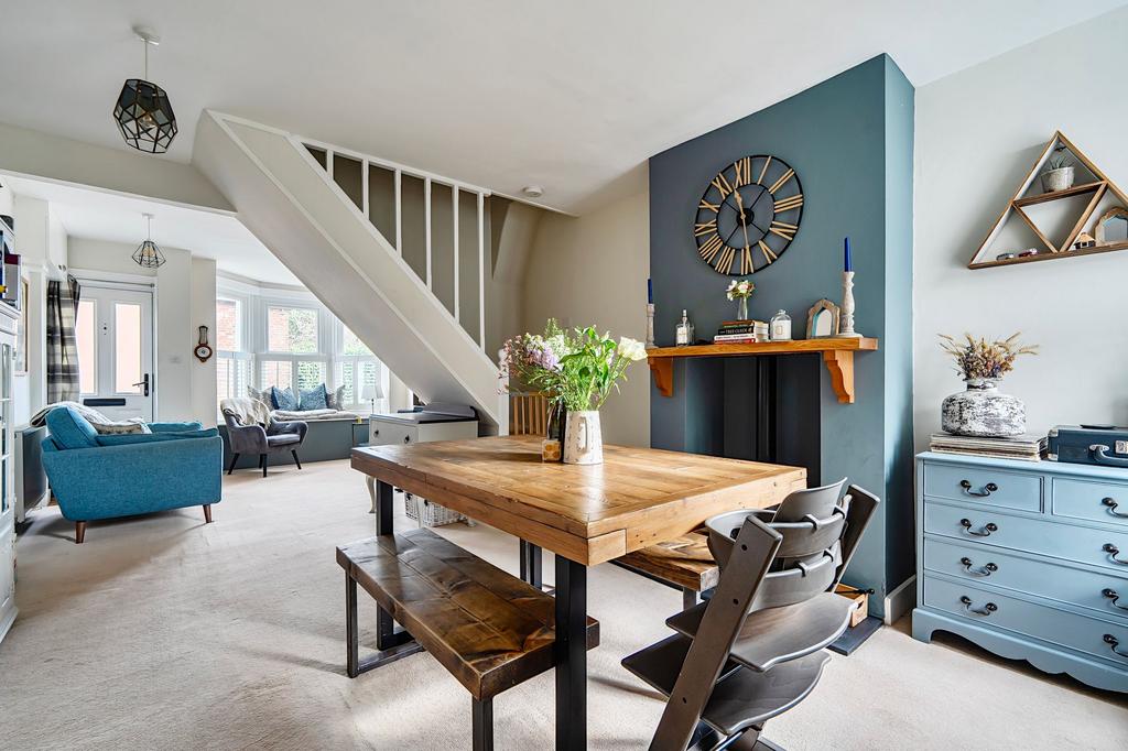 Dining Room (4)