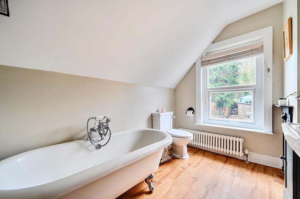 En suite Bathroom
