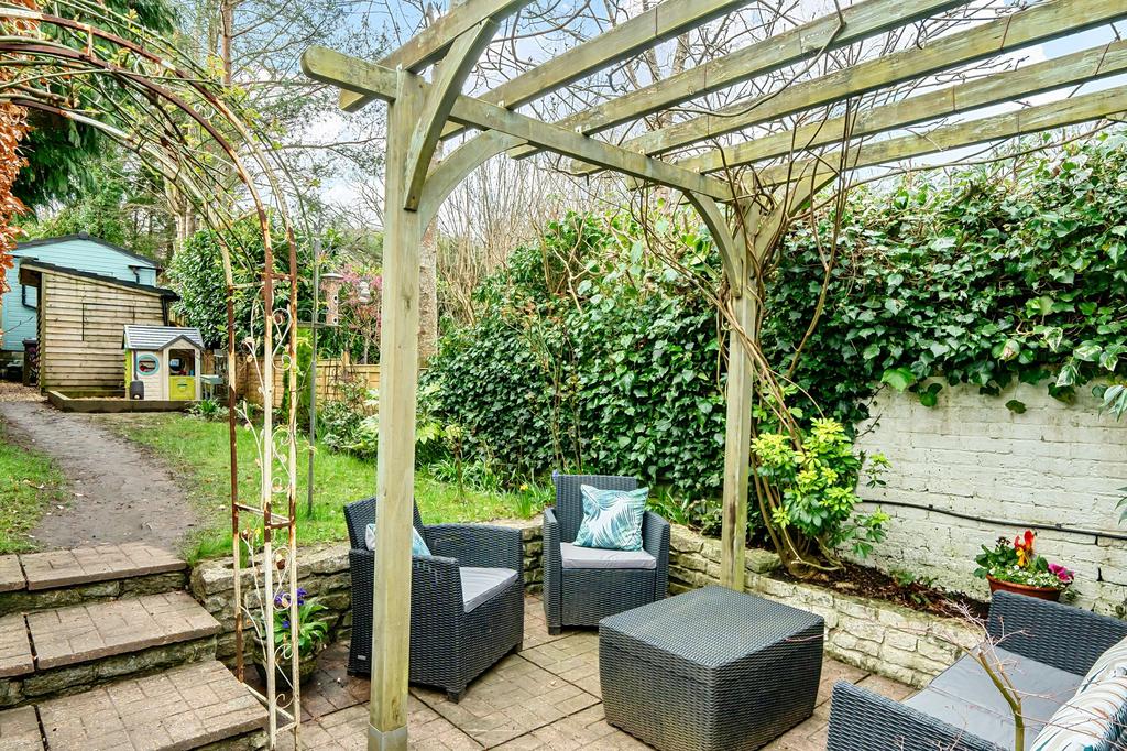 Garden Arbour
