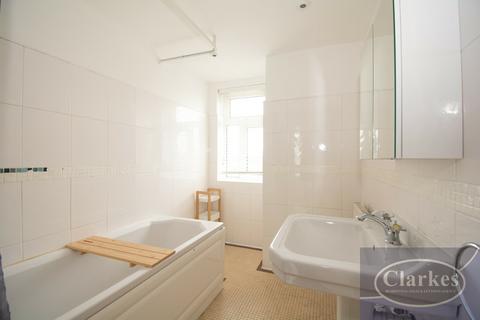 2 bedroom flat to rent, D10, Pine Grange, Bath Road, BOURNEMOUTH