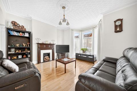 undefined, Seven Kings Road, Seven Kings