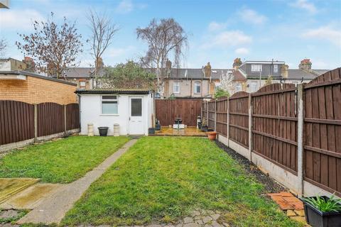 4 bedroom house for sale, Seven Kings Road, Seven Kings