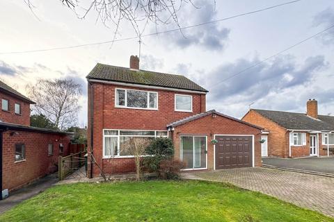 3 bedroom detached house for sale, Autumn Close, High Heath, Pelsall