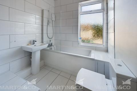 3 bedroom end of terrace house for sale, Watch House Lane, Bentley