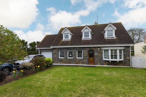 3 bedroom detached house for sale, Le Pre De La Cotte, Route De Carteret, Castel, Guernsey
