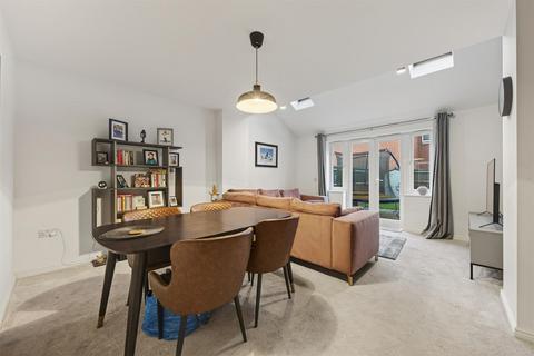 undefined, St. Crispin Drive, Northampton NN5