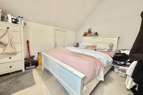 undefined, Blenheim Crescent, South Croydon