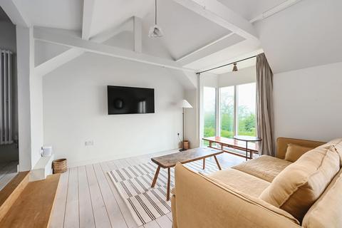 undefined, School Hill, Winchelsea, East Sussex TN36 4HL