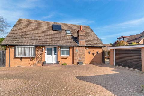 4 bedroom detached bungalow for sale, Highview Lane, Uckfield TN22