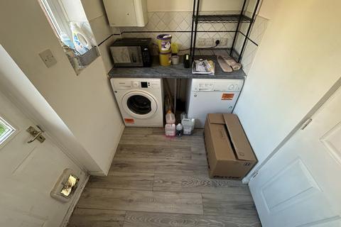 undefined, Field View, CHANDLERS FORD SO53