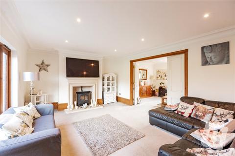 5 bedroom end of terrace house for sale, Dacres Gate, Dunmow Road, Fyfield, Ongar, CM5