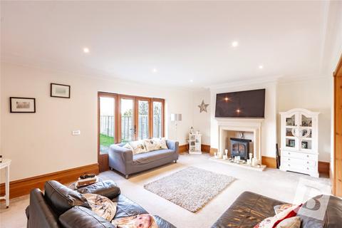 5 bedroom end of terrace house for sale, Dacres Gate, Dunmow Road, Fyfield, Ongar, CM5