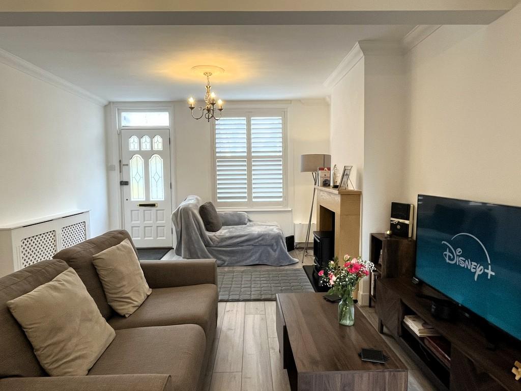Back lounge
