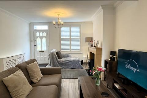 3 bedroom end of terrace house for sale, Park Avenue, Chelmsford