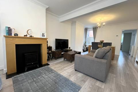 3 bedroom end of terrace house for sale, Park Avenue, Chelmsford