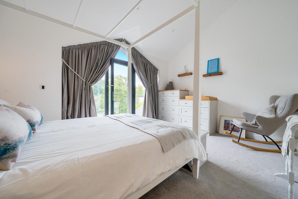 Principal Bedroom Suite