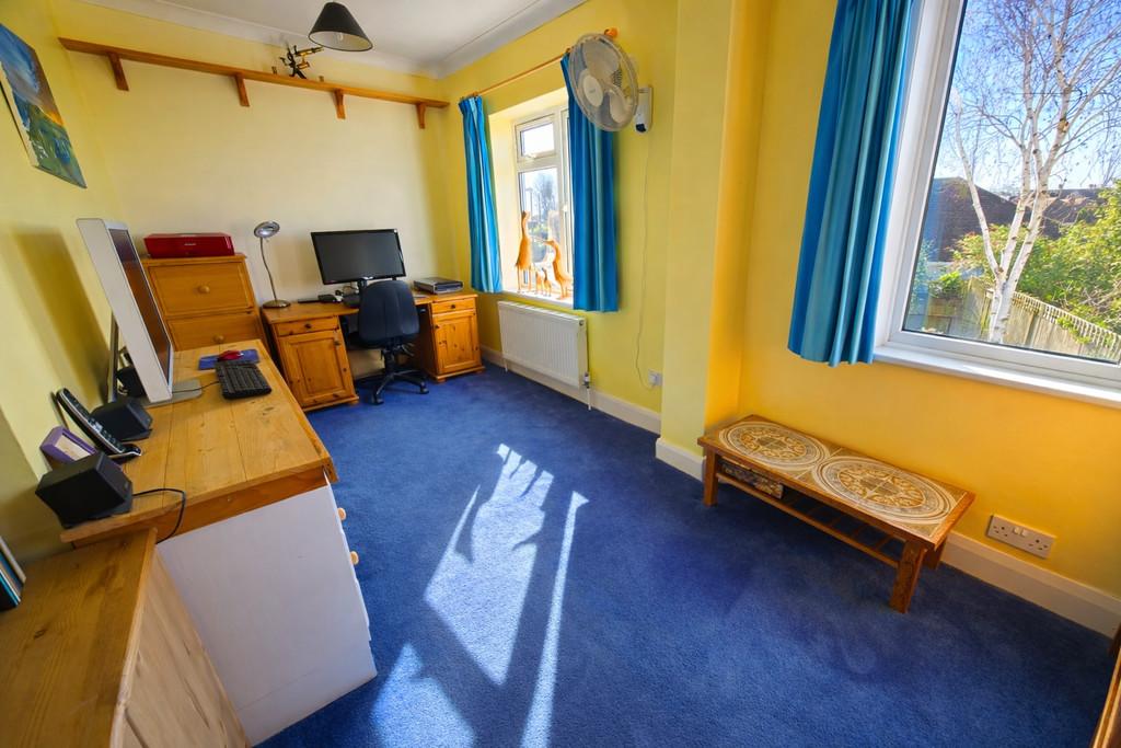 Office/ Bedroom 4