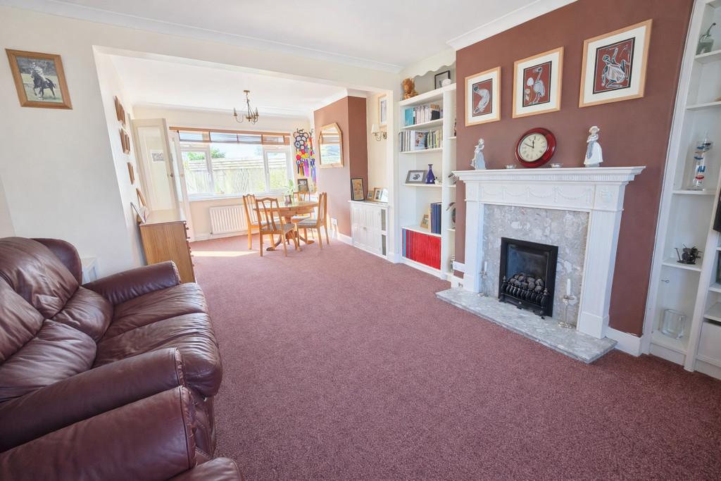 New lounge area 2