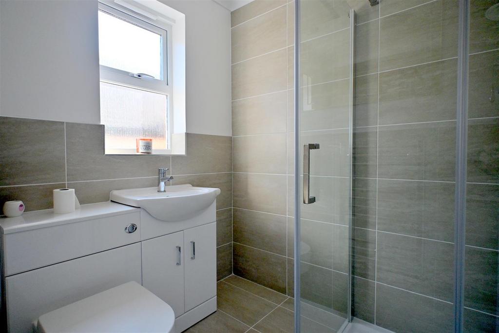 Shower Room.