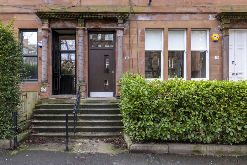 64-print-103 Queensborough Gardens Flat 3.2 NEW EX