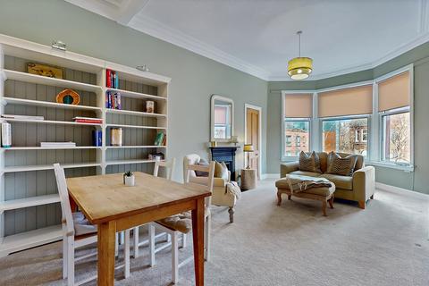 2 bedroom flat for sale, Queensborough Gardens, Glasgow G12