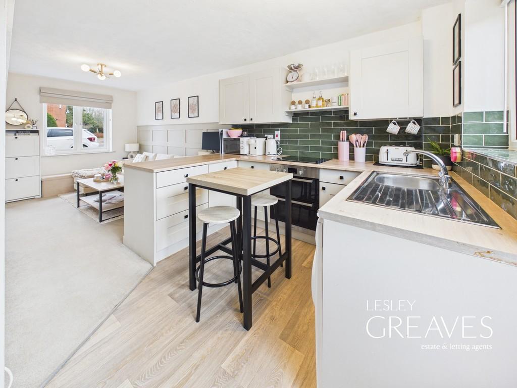 Living/Kitchen Area