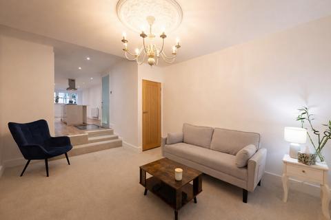 3 bedroom end of terrace house for sale, Myrtle Road, Folkestone, CT19