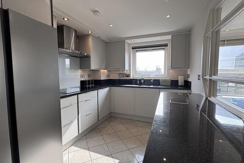 2 bedroom apartment to rent, Wadbrook Street, Kingston Upon Thames KT1