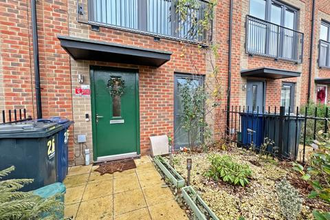 undefined, Isambard Road, Southall, Greater London, UB2