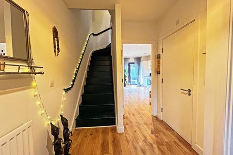 undefined, Isambard Road, Southall, Greater London, UB2
