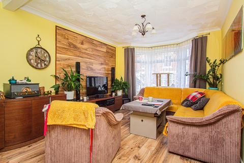 3 bedroom terraced house for sale, Scarborough Street, Wellingborough NN9