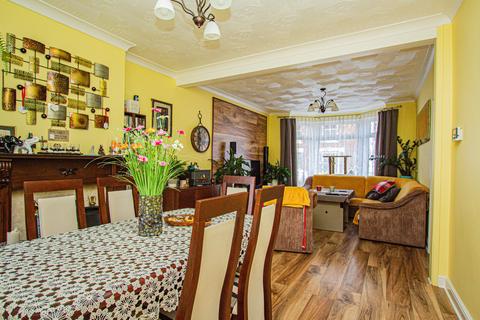 3 bedroom terraced house for sale, Scarborough Street, Wellingborough NN9