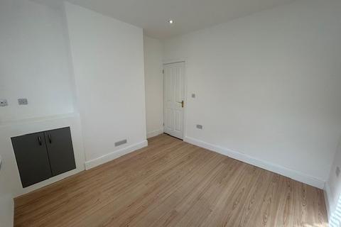 undefined, Albany Terrace, LINCOLN, LN5