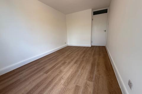 undefined, Whinchat Road, London, SE28