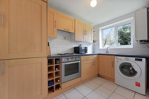 1 bedroom ground floor flat for sale, Lynn Close, Harrow