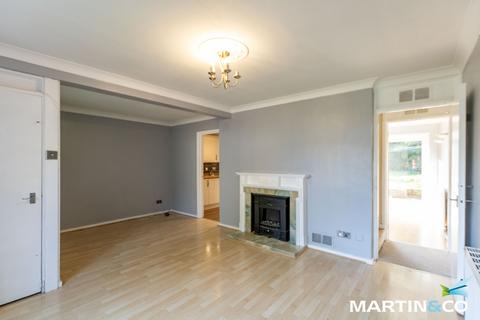 2 bedroom detached house to rent, Chancellors Close, Edgbaston, B15