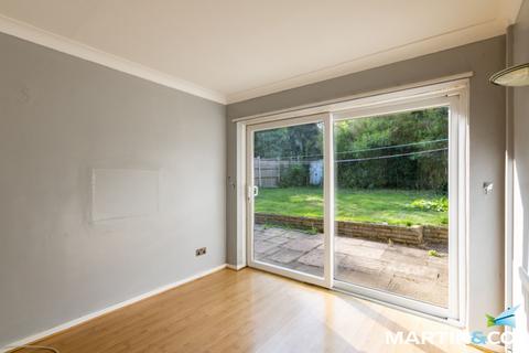 2 bedroom detached house to rent, Chancellors Close, Edgbaston, B15