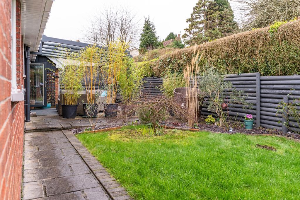 Wesley Close-38