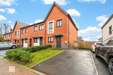 undefined, Clos Y Faenor, Cardiff