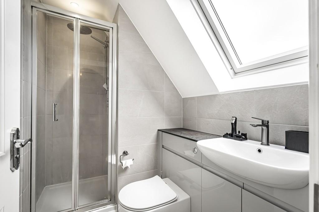 Top floor shower room