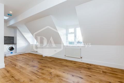2 bedroom apartment to rent, Mount View Road, Stroud Green, London