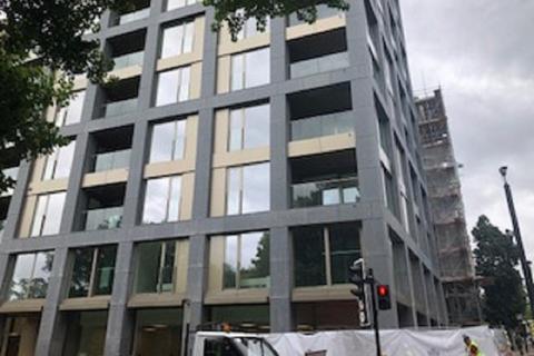 Studio to rent, Pentonville Road, London N1