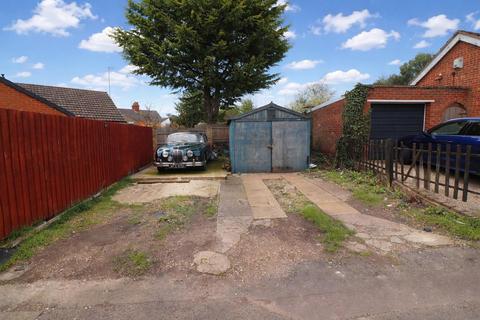 3 bedroom semi-detached house for sale, Mulso Road, Wellingborough NN9